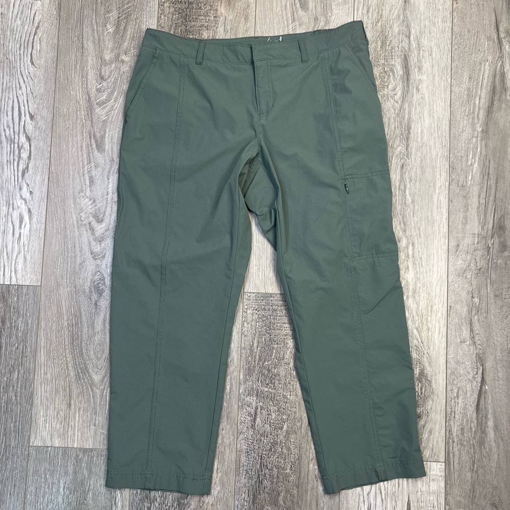 Kirkland Signature Ladies Travel Pants Size 12